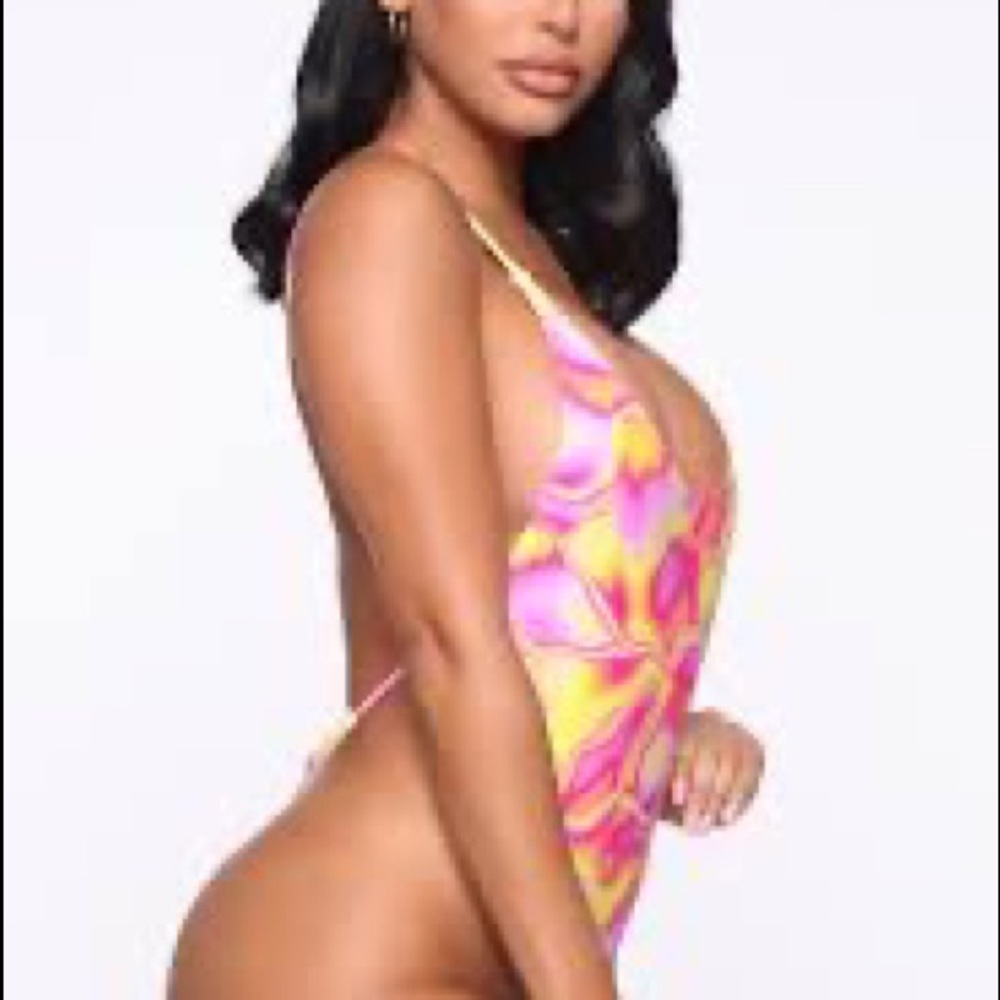Fashion Nova LH047 Womens One Piece Swimsuit The One You Need High Cut Pink XL - Picture 5 of 8